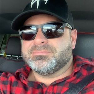 Meet your Posher, Brad